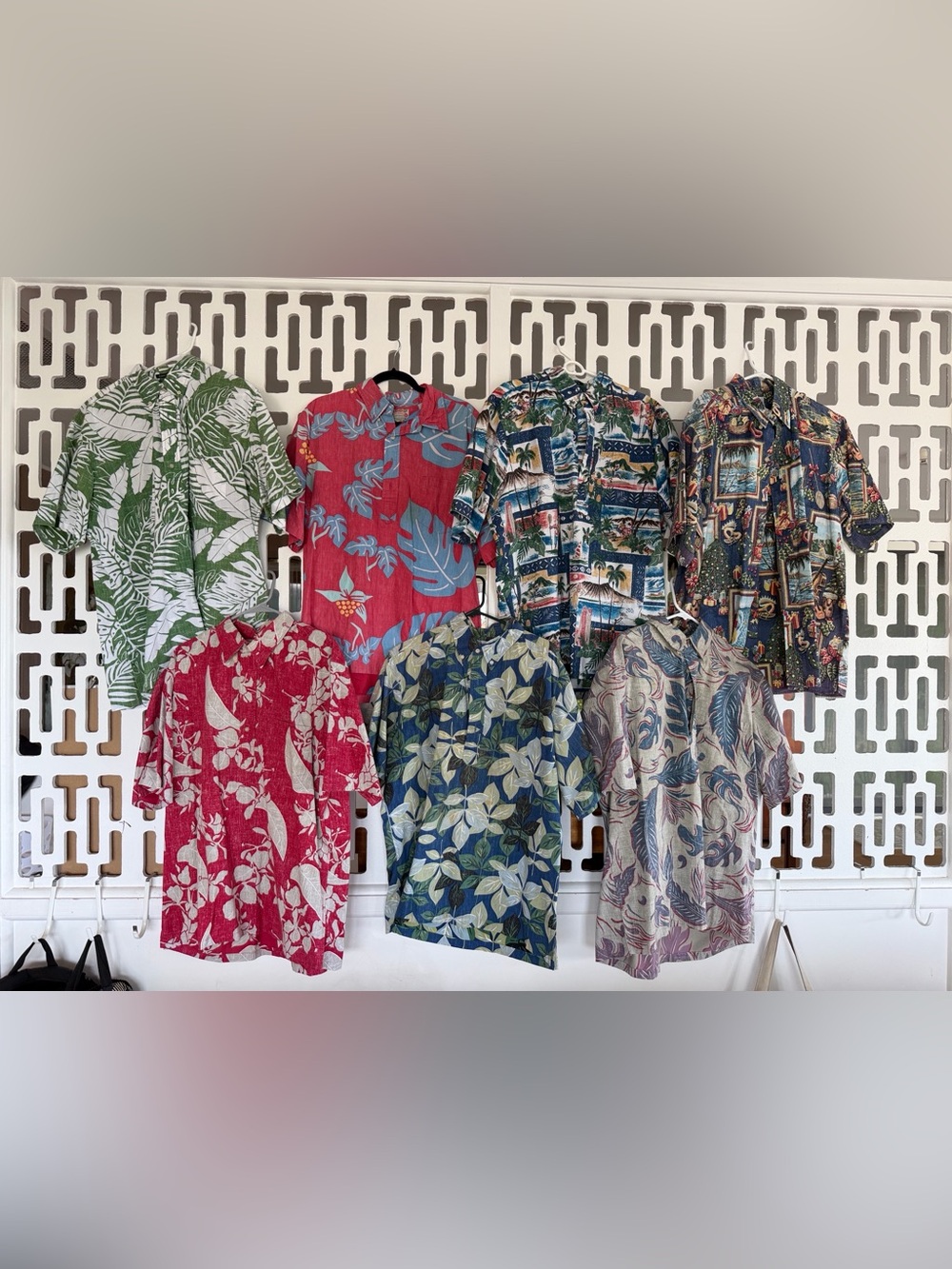 Reyn Spooner Men’s Aloha Shirt Bundle
(7) size XL